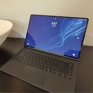 Samsung Galaxy s8 ultra tablet